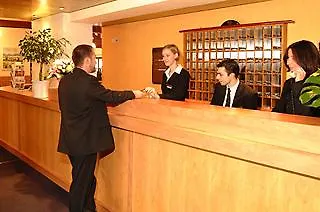 酒店 东里尔基里亚德酒店 - 阿斯克新城