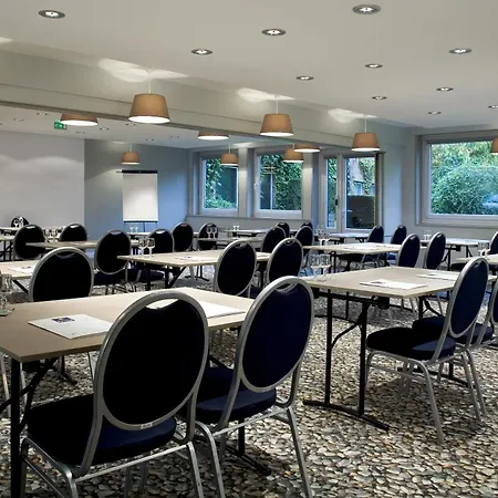 Kyriad Lille Est - D'ascq 3* Вильнёв-д'Аск