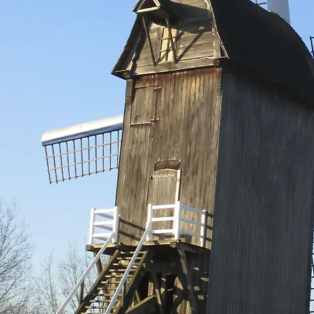 Отель Kyriad Lille Est - D'ascq