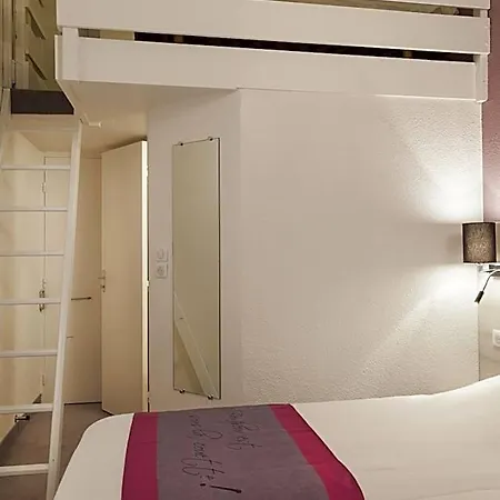 Kyriad Lille Est - D'ascq Ξενοδοχείο Βιλνέβ ντ' Ασκ