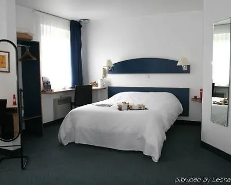 Kyriad Lille Est - D'ascq 3* Вильнёв-д'Аск