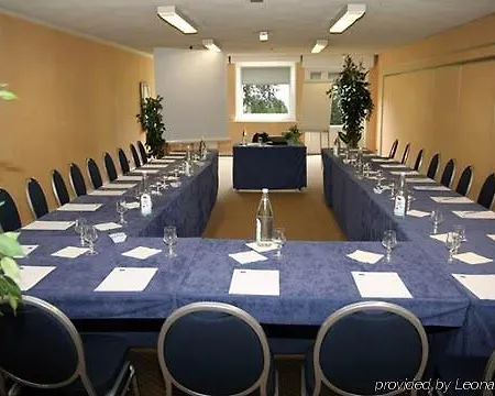 Kyriad Lille Est - D'ascq 3*